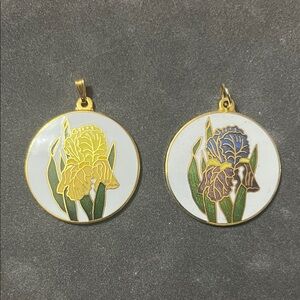 Golden and Multicolor Floral Pendant Set